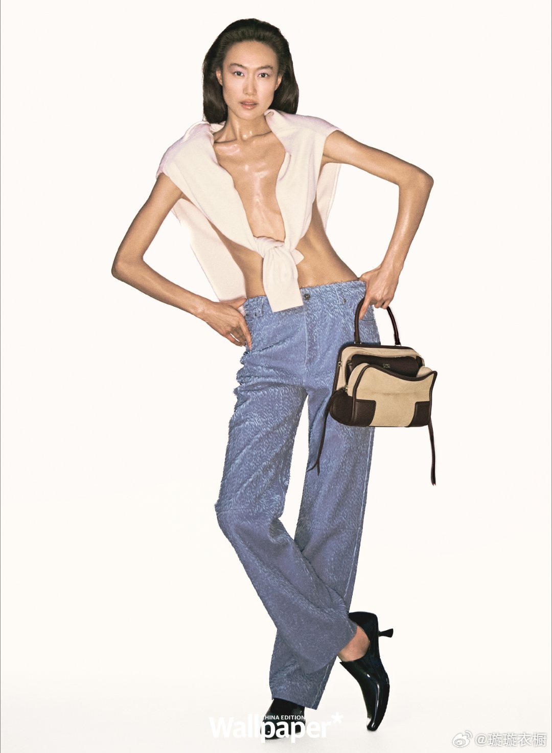 活泼可爱的跳板和跳色，更是一种时尚宣言，活泼不失美好的感觉。Wallpaper中