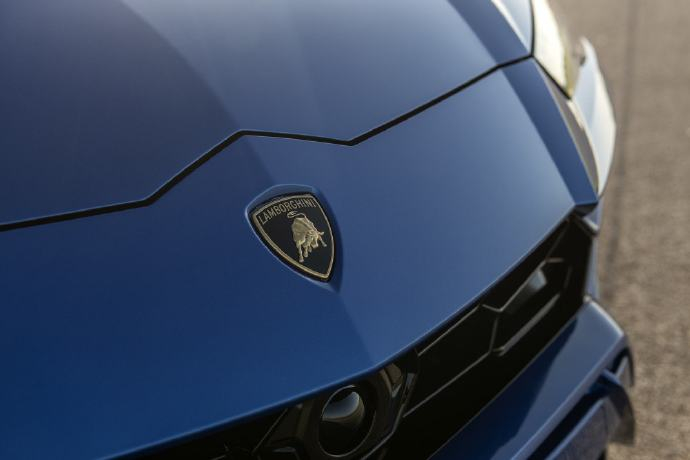 Hennessey Lamborghini Urus HPE750 