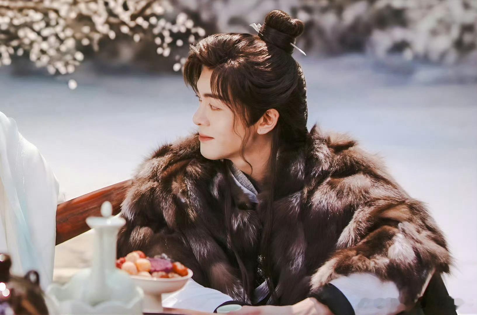 #于正海报审美# 于正这审美emmm，曾舜晞长这样好吗，翩翩公子，动静皆宜，这才