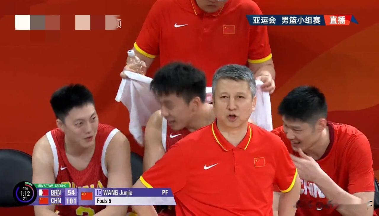 46分狂胜！中国男篮105-59横扫巴林，廖三宁23+6！

北京时间9月12日
