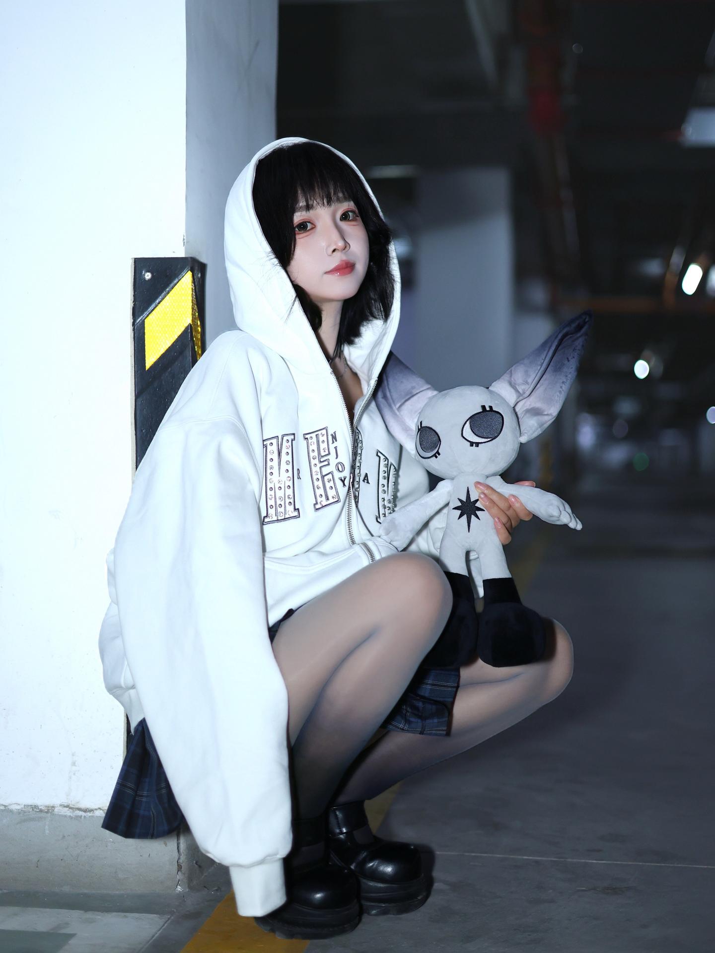 🐈‍⬛小猫蹲。