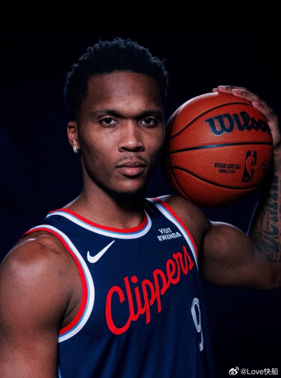 2025年10月29日，马瑟林在对阵灰熊时右脚大脚趾扭伤，当时他连续缺阵约11场