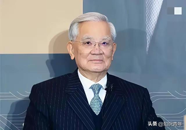 台湾政坛上演“三天大反转”！

马英九刚放狠话要把萧旭岑送司法，连战体系直接出手