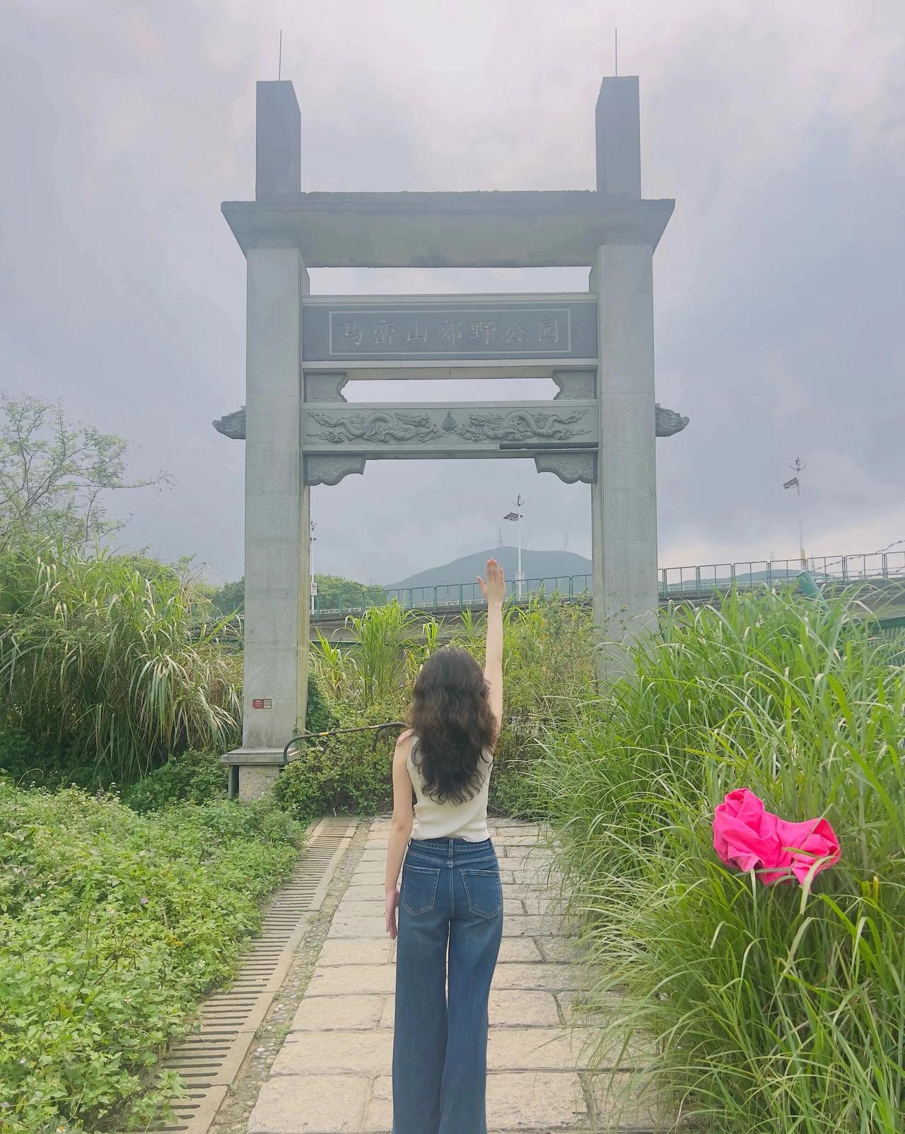 背面十八，正面大妈
36+又怎样 ，无美颜，无滤镜，真实的状态
只要皱纹不长在心
