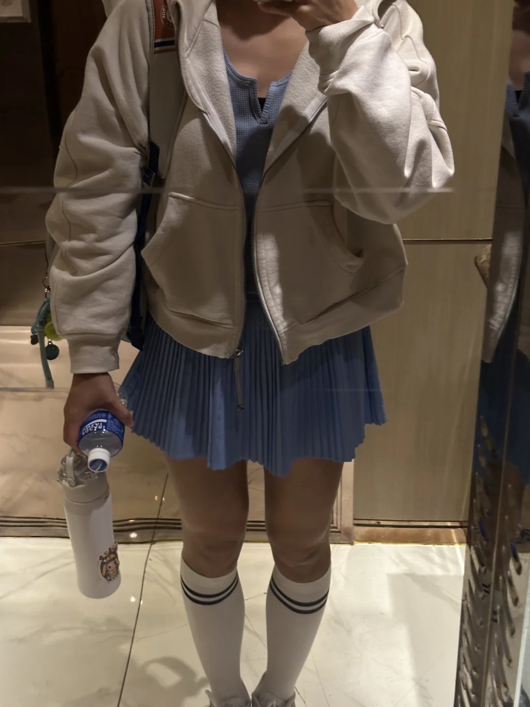 打球去了，球技再烂也要坚持