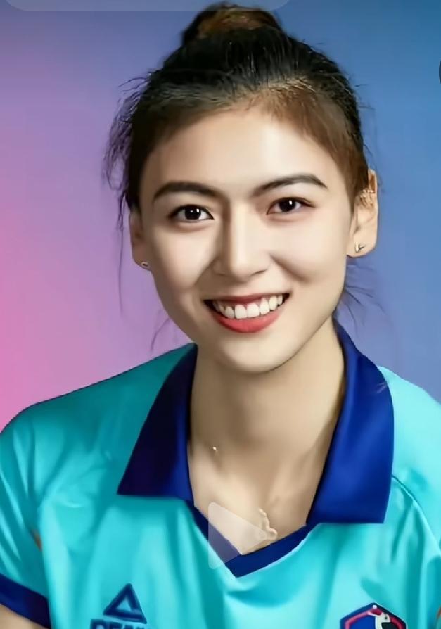 中国女排亚锦赛失利，第一时间无缘直通洛杉矶奥运会，总的来说主教练赵勇是有责任的，