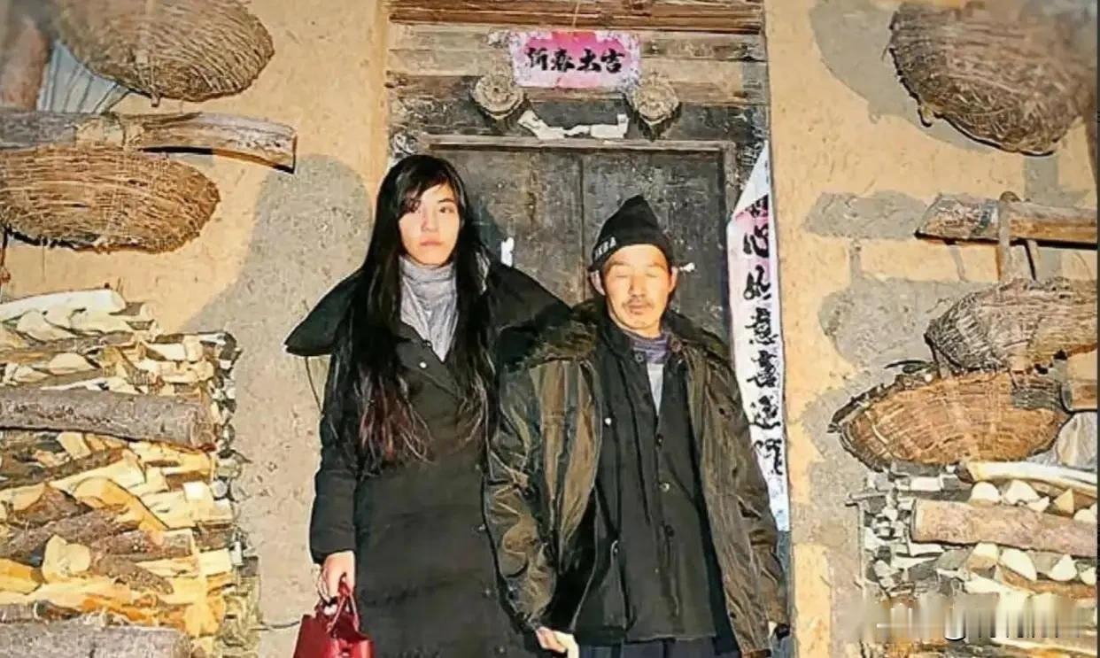 浙江，5岁女孩被寄养到陕西，一个农民家里。6年后，亲生父母强行把她领走。谁料，女