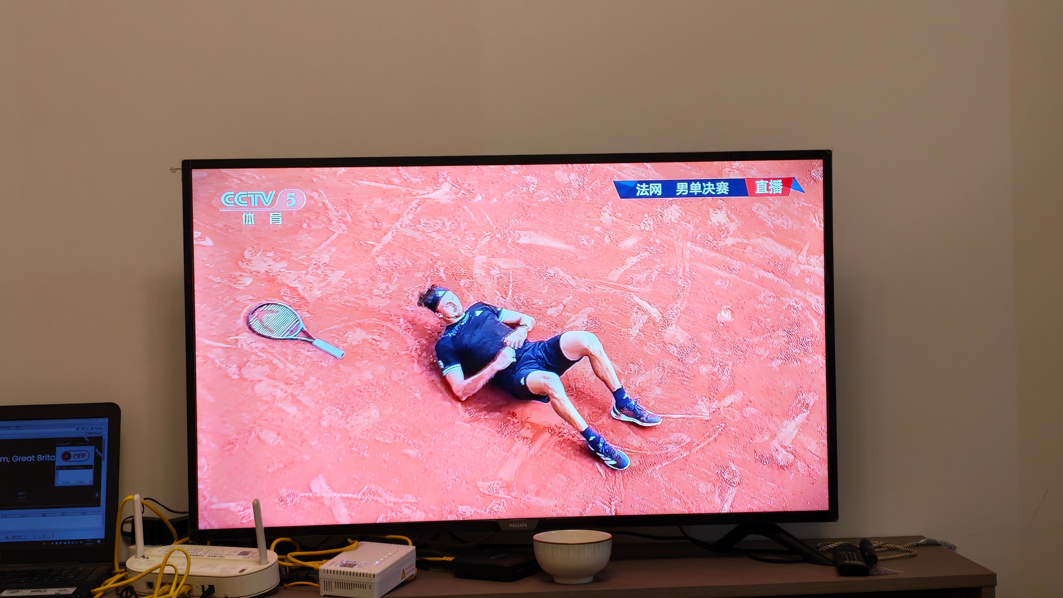 ATP一大疑问消散了，💡艰难摘下命运之神赠予的机会，加冕大满贯冠军。科波里第一