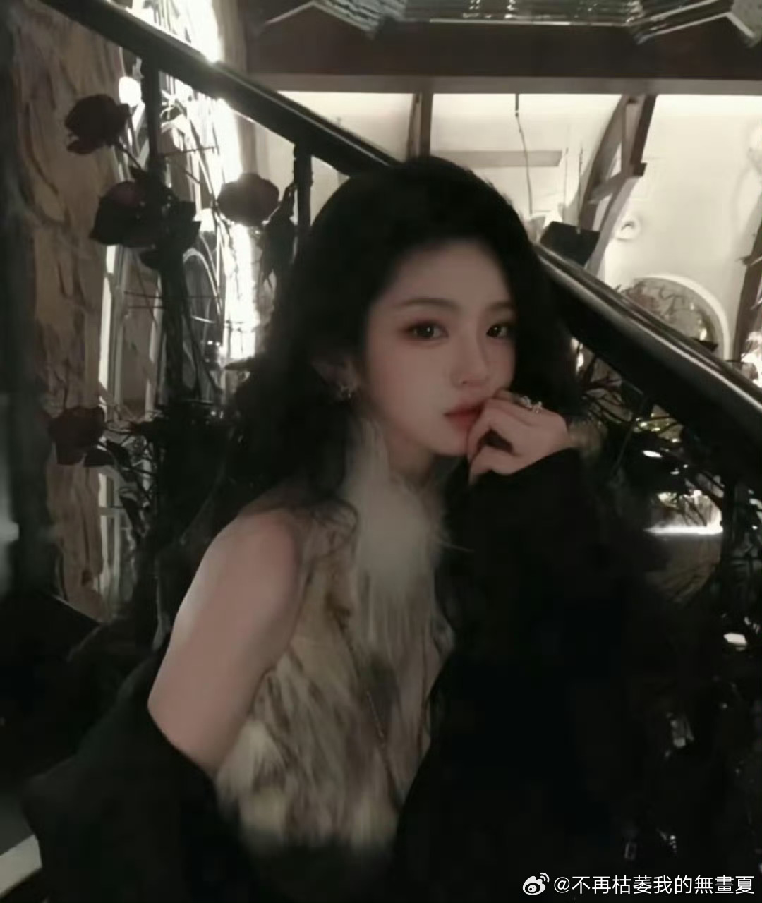 凭演技破圈，靠时尚吸粉！短剧女主 时尚资源 天花板李柯以，杂志&品牌合作不断，实