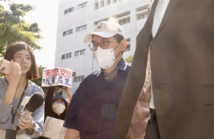 黄子佼案新增12名受害者 据台媒，黄子佼非法持有未成年性图像，去年12月3日被依