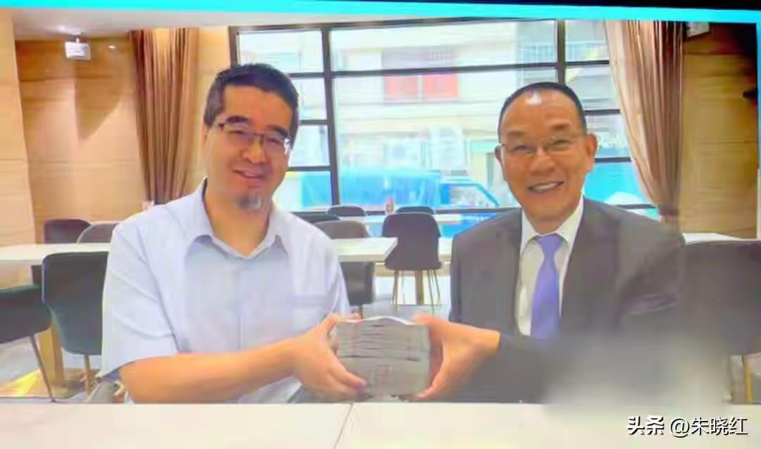 风波失控！马英九被拖下水，郑丽文携50万票硬刚翻盘

台湾政坛从不是风平浪静的港