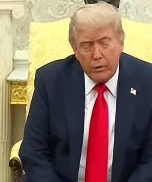 一旦 台海 爆发战争，中国能击败 美国 吗？别说是击败了，就是美国用尽全力，中国