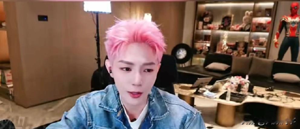 高迪限量级跑车加价转售！

          高迪、大美在松原的新公司装修几近