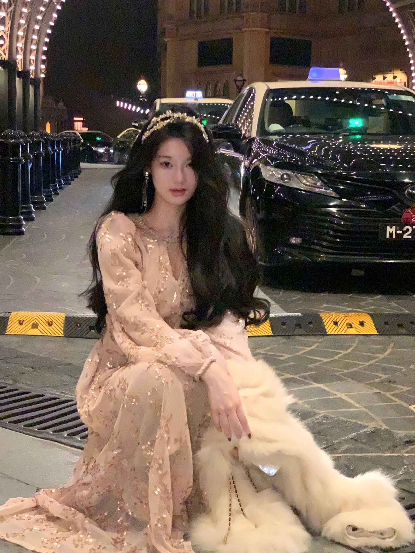在夜晚都会闪闪发光的裙子