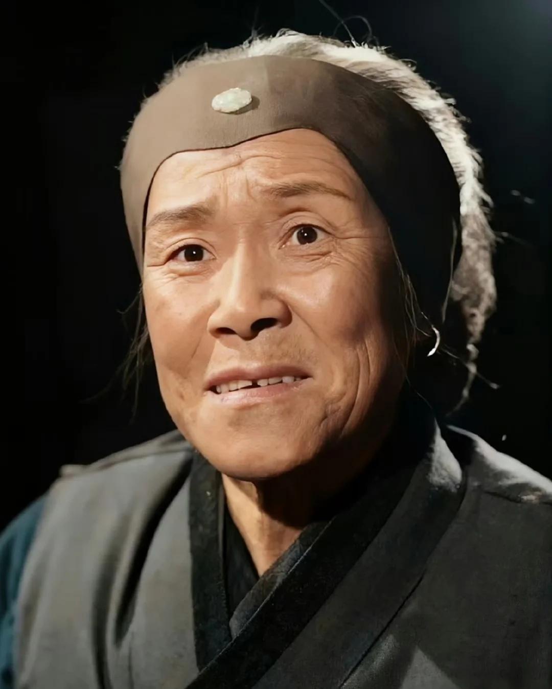 世上再无刘姥姥😭95岁沙玉华温柔落幕
谁的童年DNA狠狠破防了！7月15日凌晨