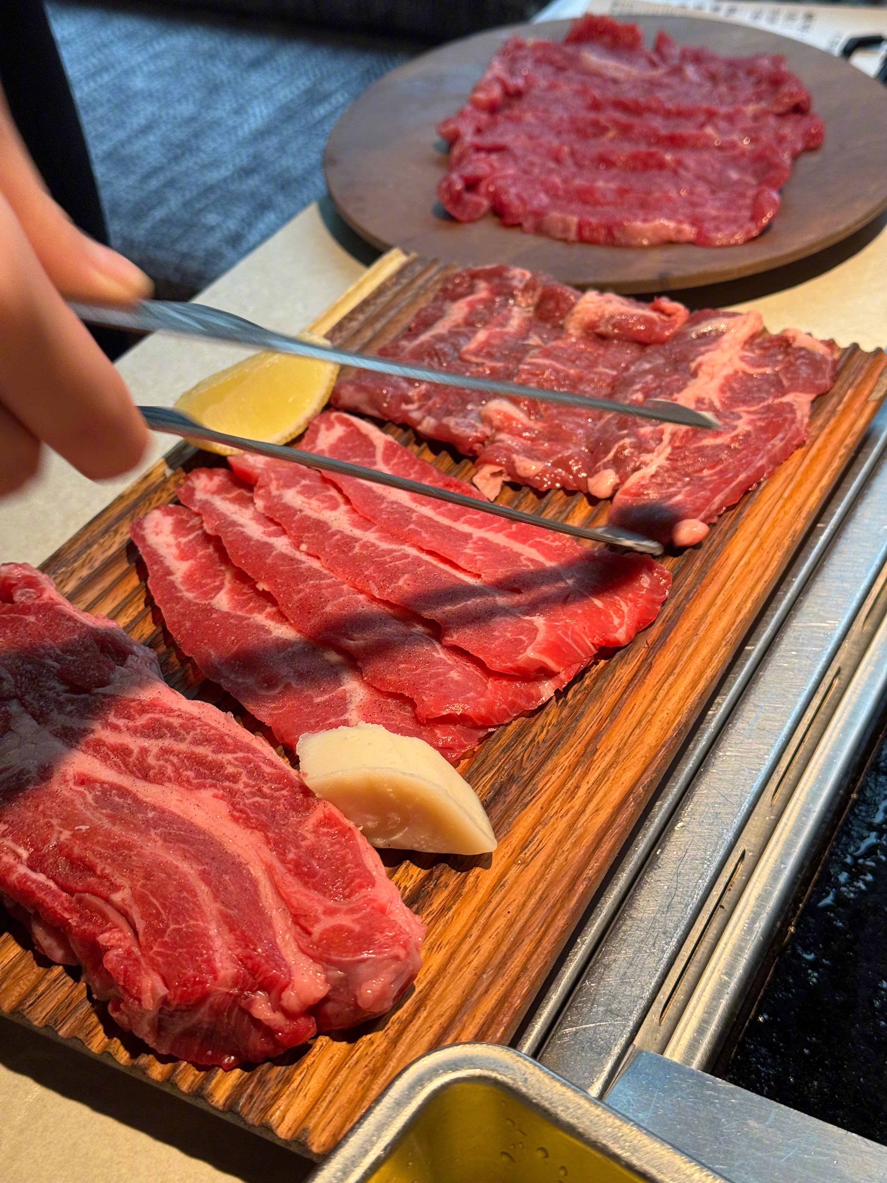 人生以吃好为第一要务。 