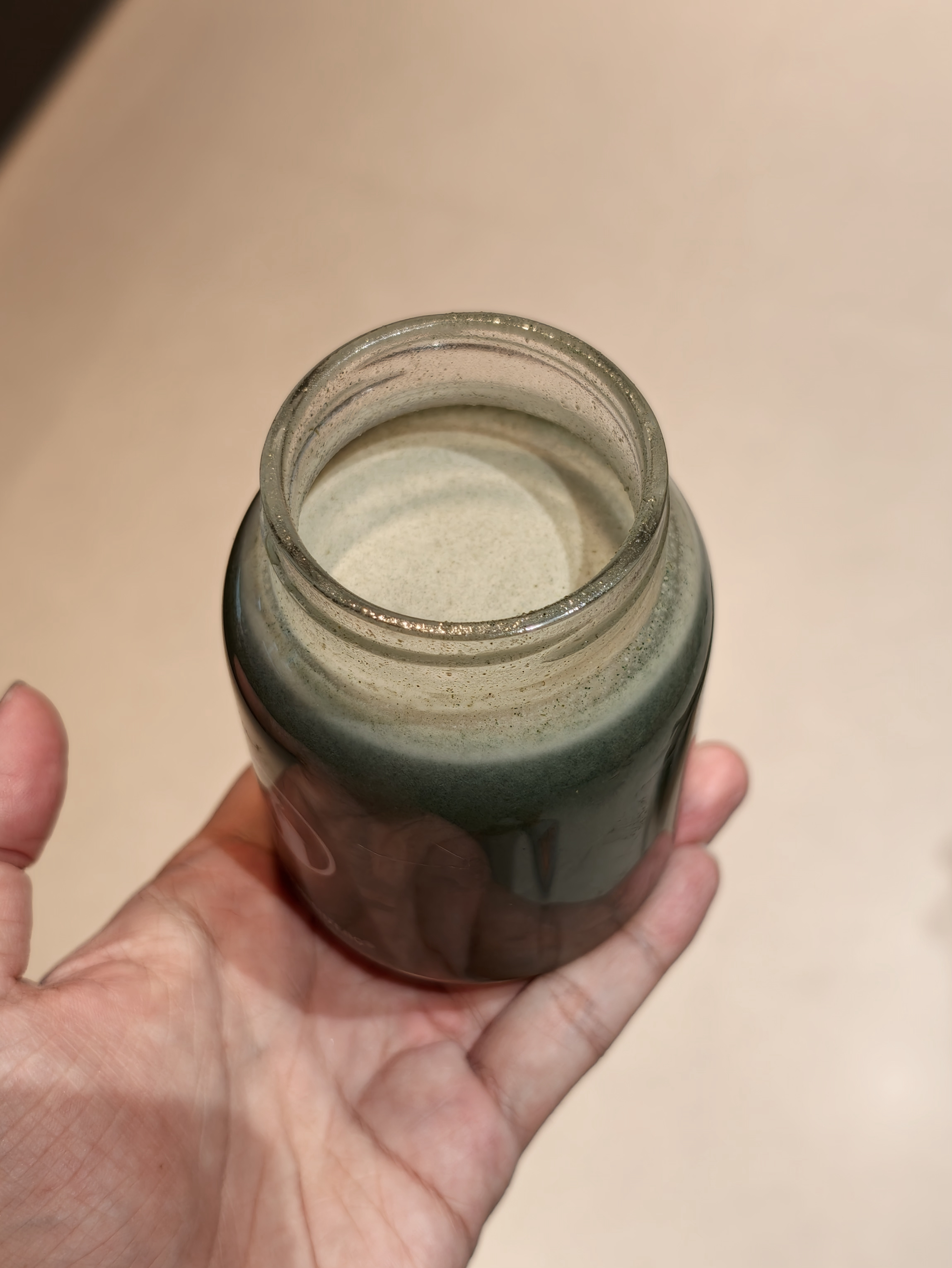 巧克力蛋白粉加膳食纤维粉感觉外面的大千酸甜苦辣和我无关[捂嘴哭][捂嘴哭] ​​