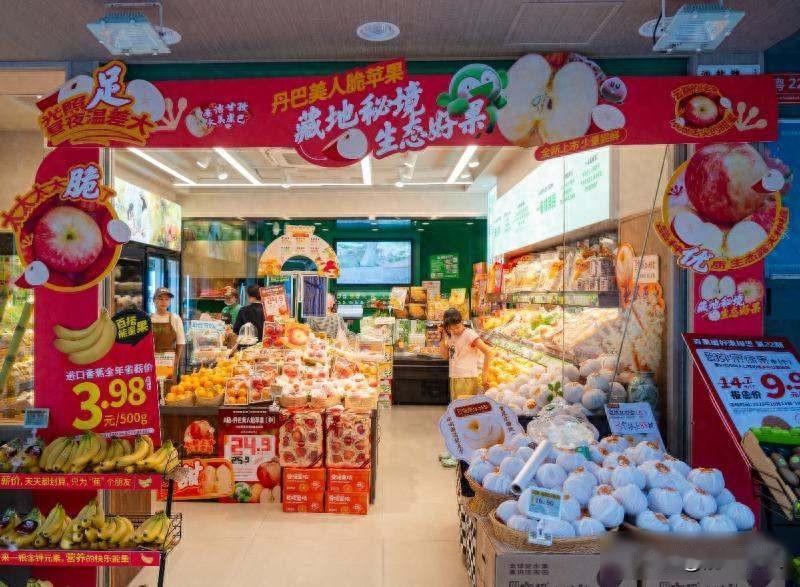 丹巴苹果火了，百果园抢着要，政府请老板当顾问

这事儿确实有意思，2025年10