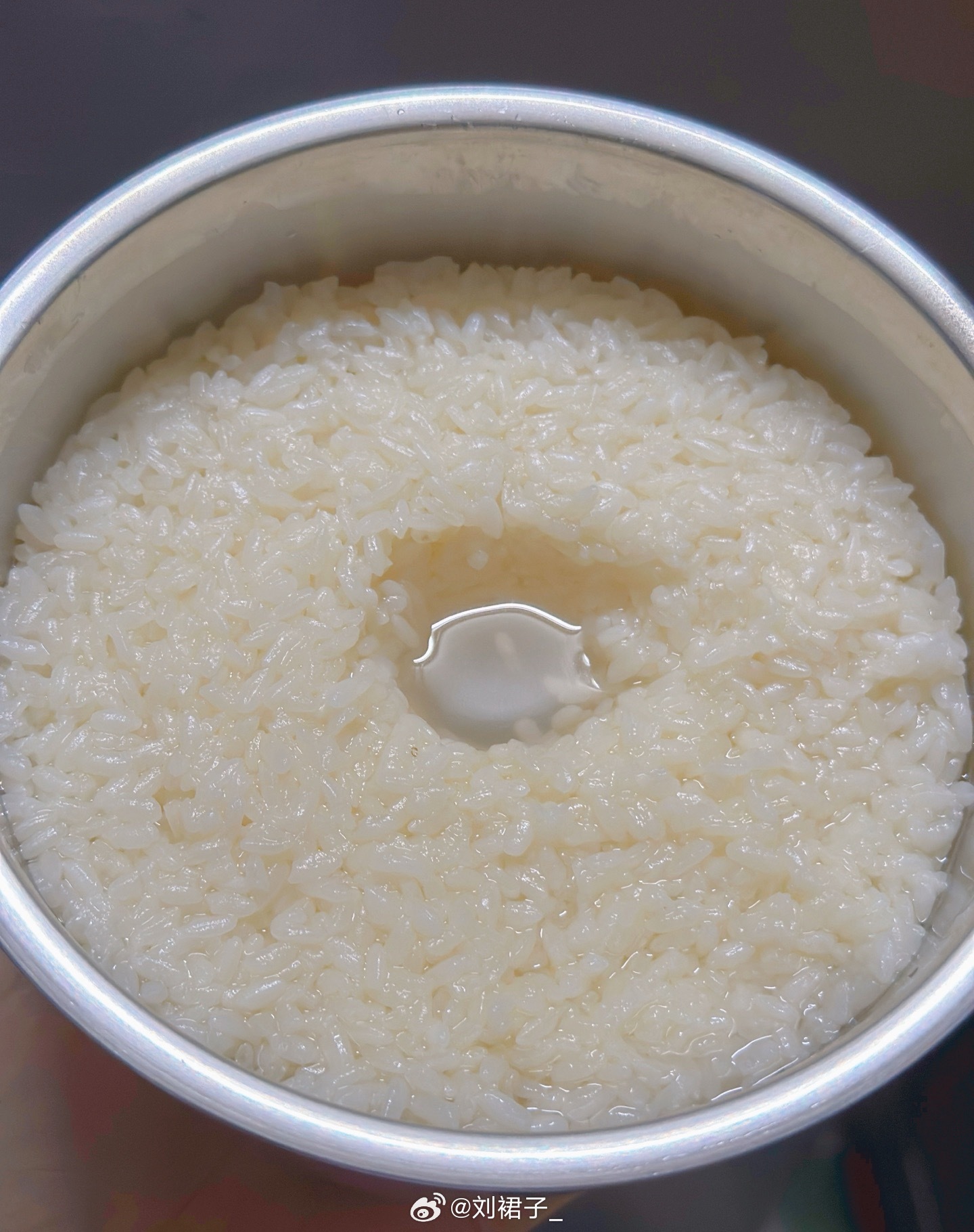 现在做甜酒简直手拿把掐轻轻松松 