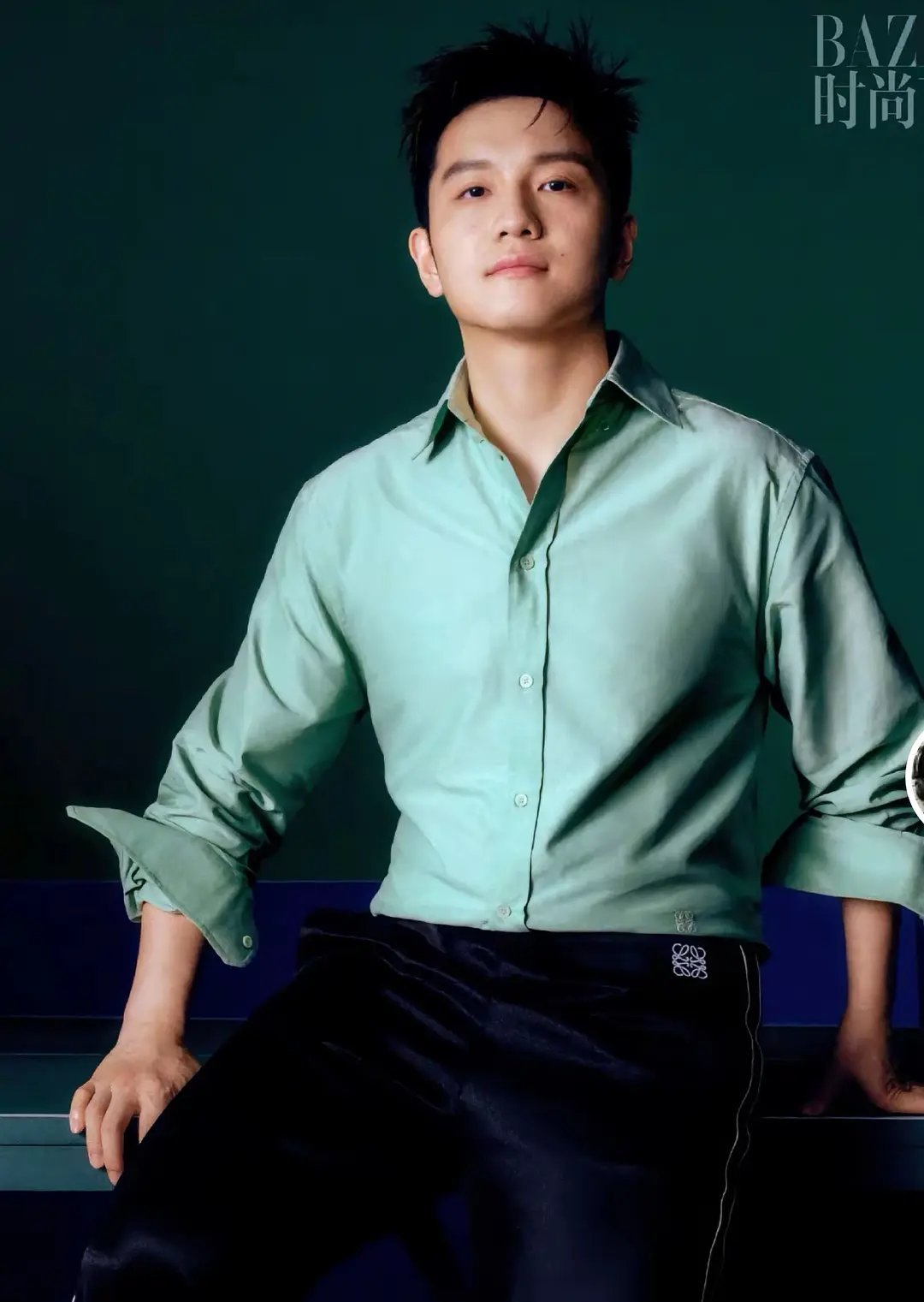 樊振东这底子还是很不错的，捯饬捯饬蛮不错 ​​​