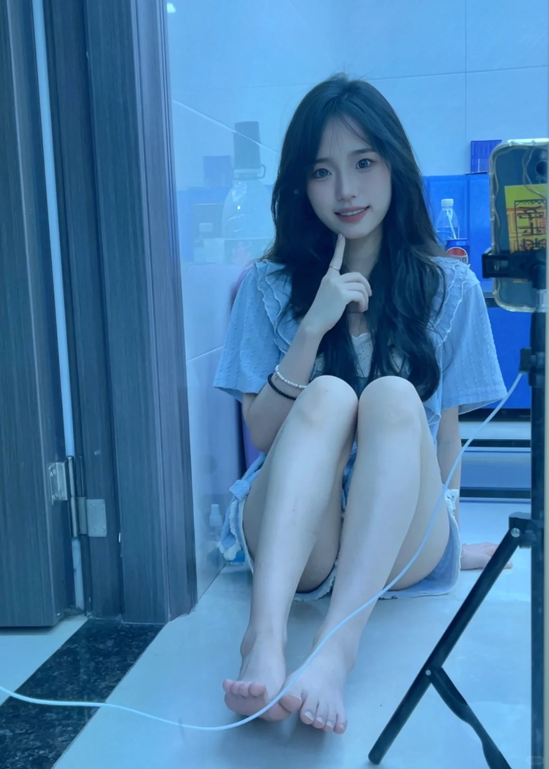 占有欲犯了 请各位报备一下都在干嘛