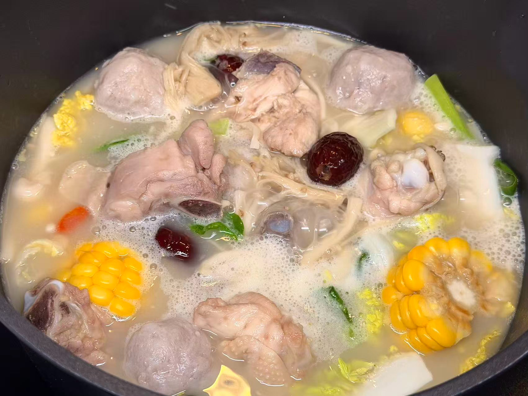 我家31r的猪肚清远鸡 
