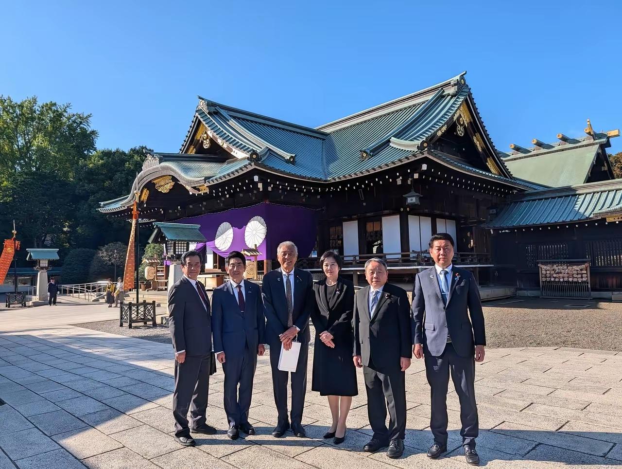 大汉奸石平其实很可怜，现在只能靠上窜下跳在日本博取关注，换的在日本的生存空间。石