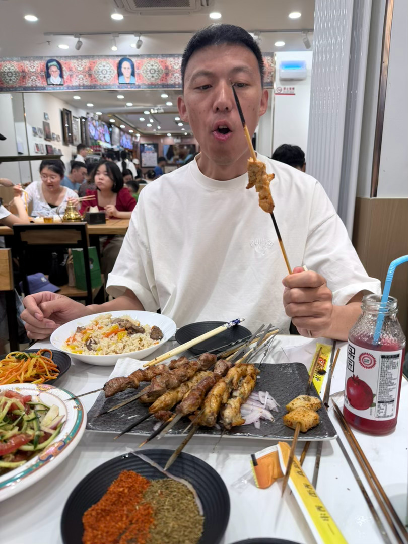 我倒要看看 啥时候能吃腻隔一天吃一次 怎么就吃不够 北京·艾克新疆料理