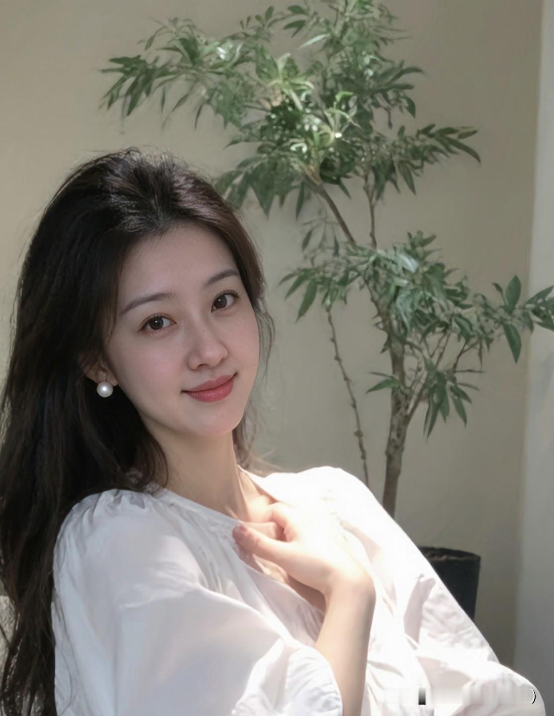 最好的时光，
莫过于身边有你陪伴。
就像那句常被提起的话，
对于世界来说，
你是