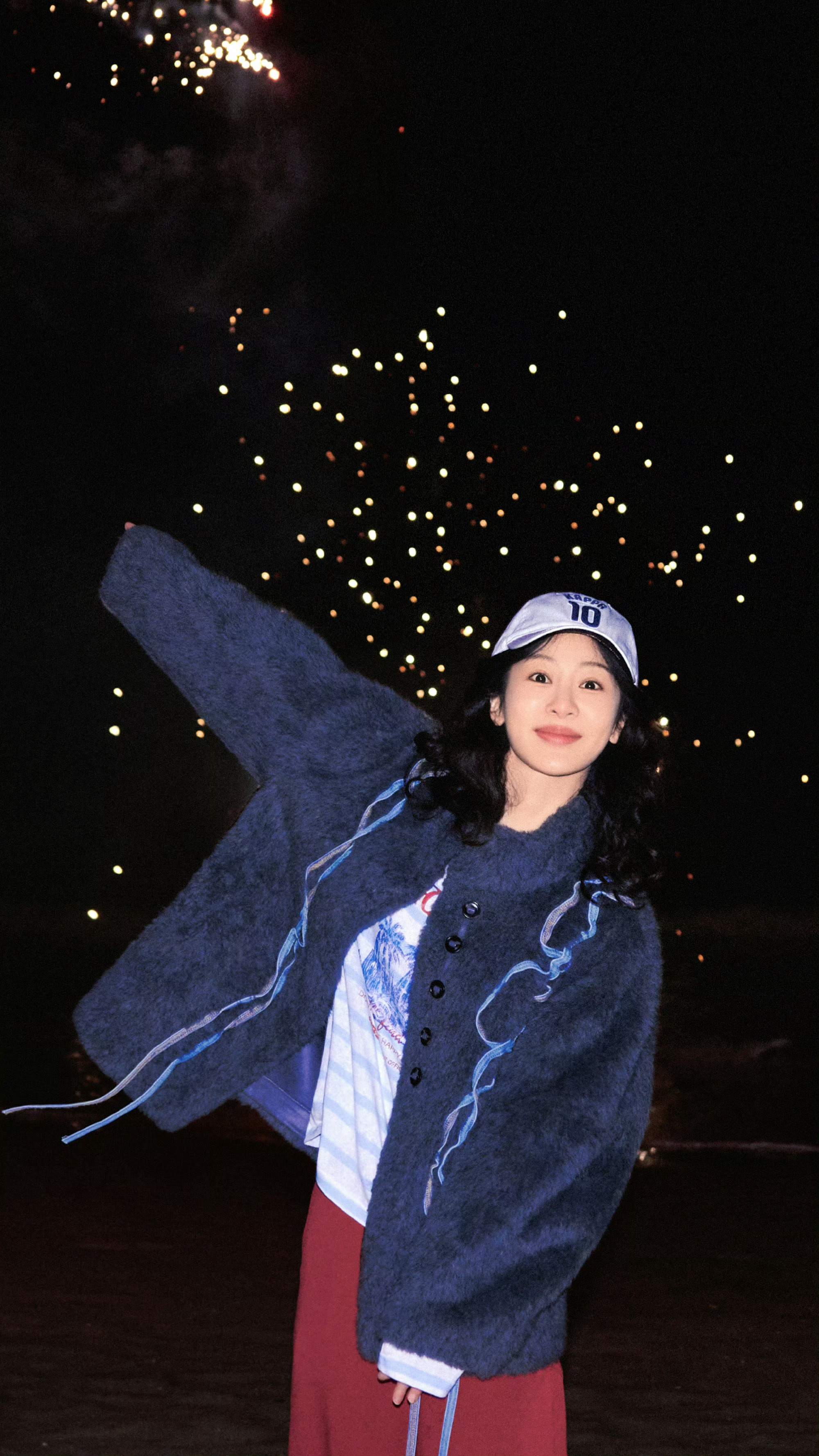 给杨紫的七夕星河情书杨紫如果可以，往后岁月，我只要一杯清水，一片面包，一枝花。如
