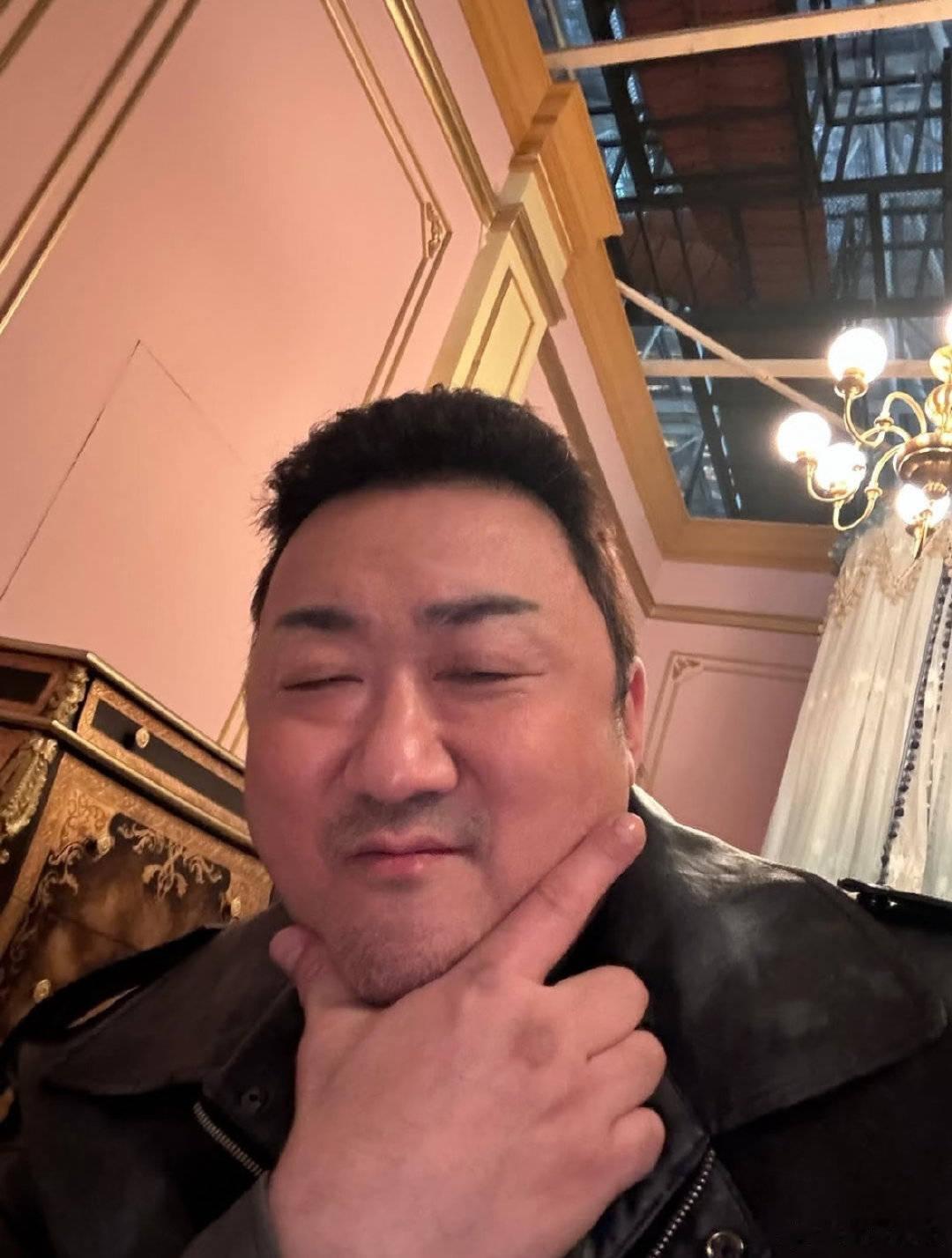 翻你手机又不肯，翻你钱包又没钱，那我只能翻脸了 ​​​