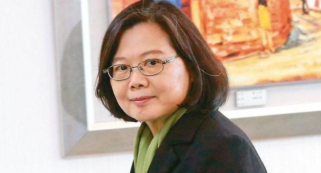 蔡英文要选2028？吴子嘉：什么事都可能发生！

这几天，闲了许久的蔡英文“复出