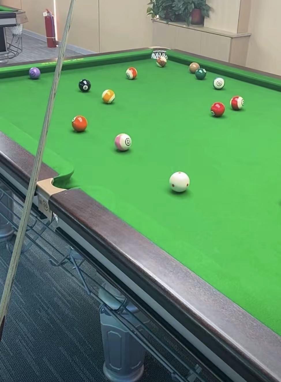 振慧台球俱乐部 台球比赛 一张图证明打过台球 喂打球吗 斯诺克