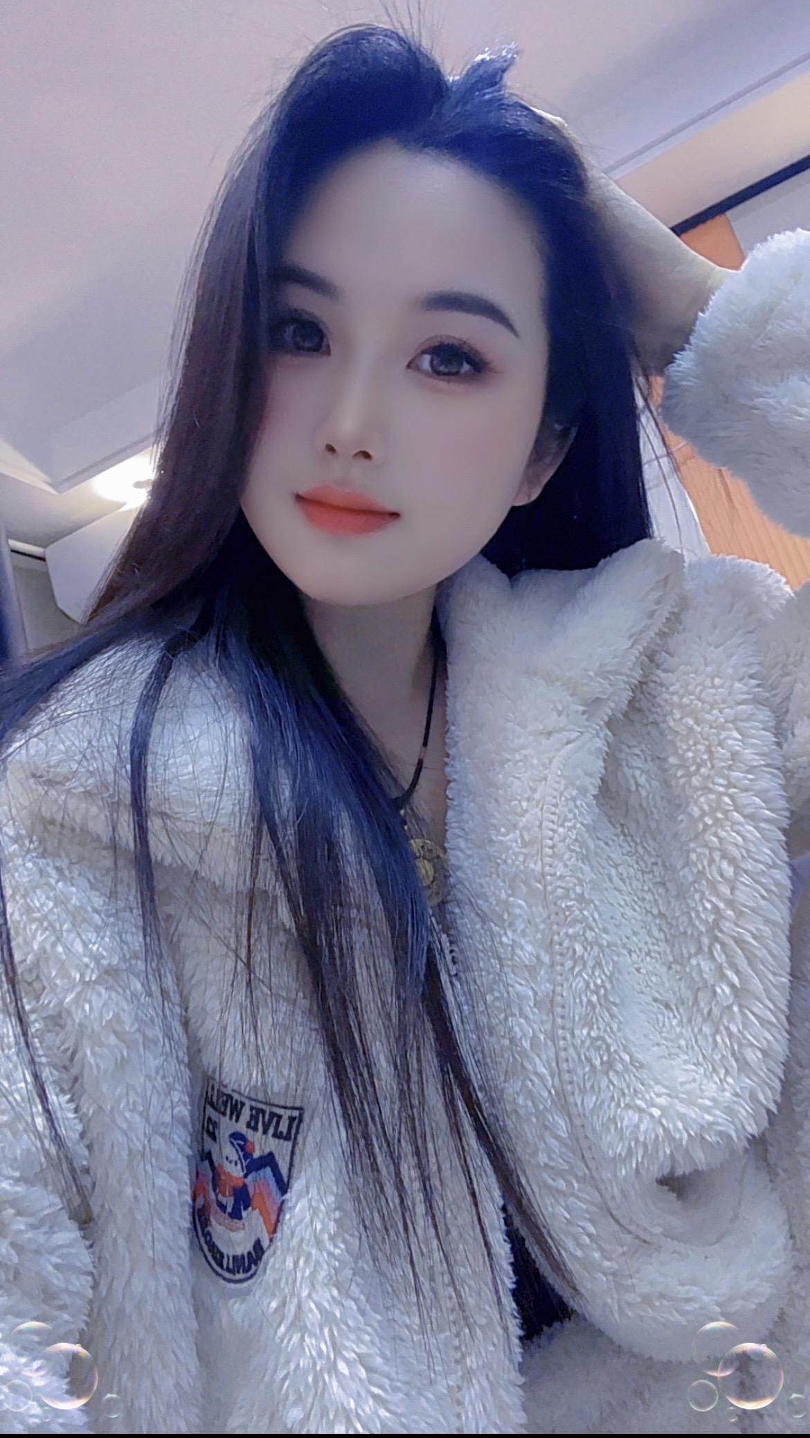 人这一辈子，总是在等，等将来，等不忙，等下次，等有时间，等有条件，等有...