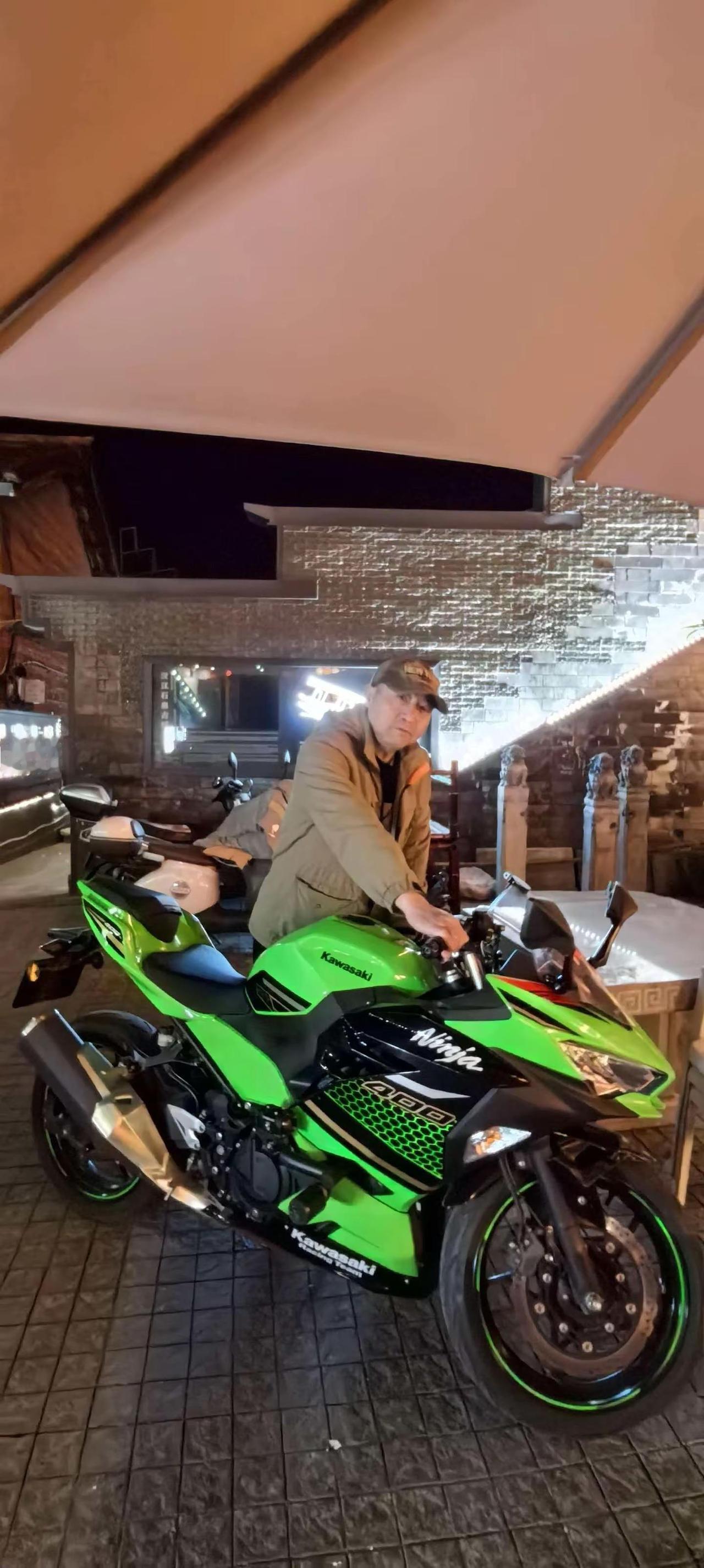 让生命尽情的绽放