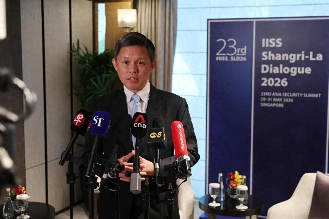 [太阳]中国防长不去香会，新加坡不满出言内涵，不料遭美防长当场打脸

香格里拉对
