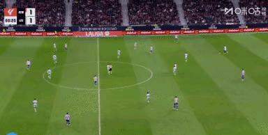 西甲射手榜太疯了！梅西断层碾压 C 罗效率藏玄机
本来以为梅西 472 球已是天