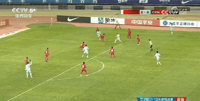 U17亚洲杯预选赛第一轮，咱们的小将们2比0干掉了巴林。比起成年国家队，这批小孩
