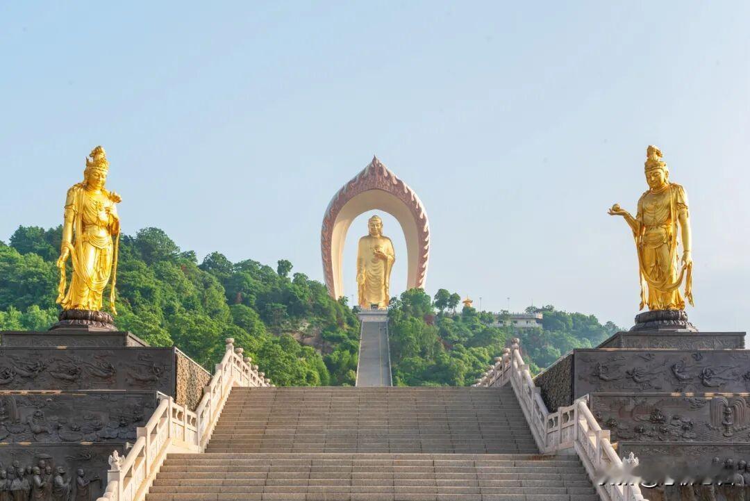 深信切愿者才能万修万人去
万修万人去是有前提的，不是说你泛泛悠悠念，就能够万修万