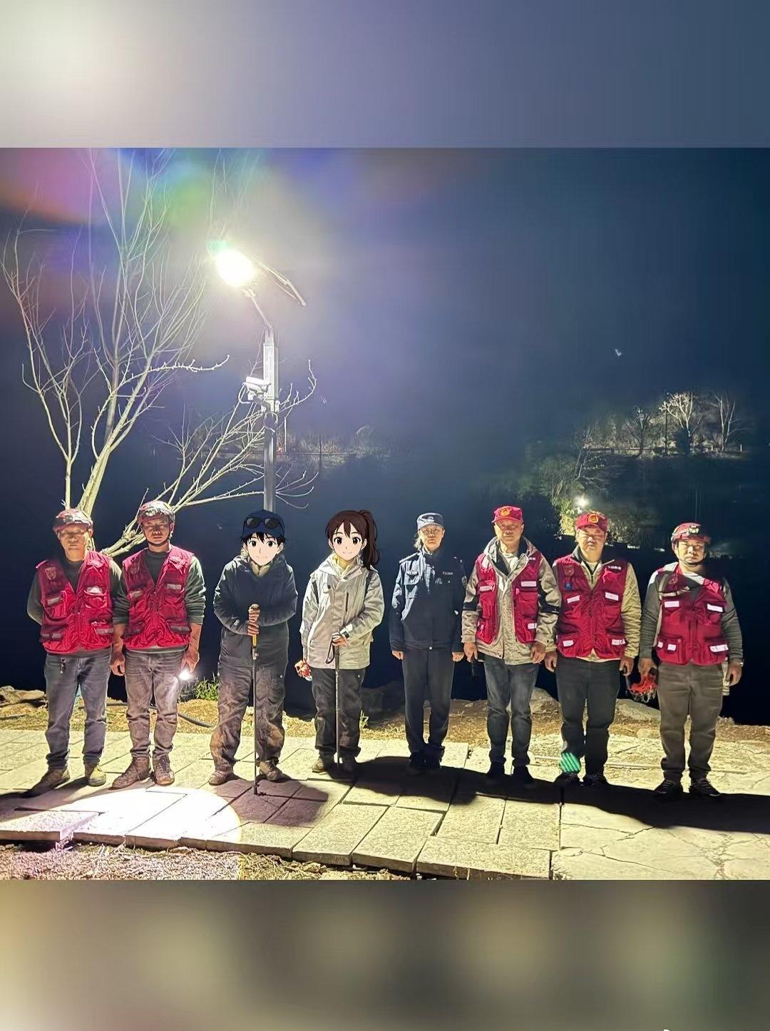 近日，浙江湖州安吉，龙王山两名群众被困情况危急，派出所接警后第一时间和被困人员取