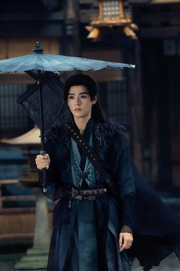 0个人从苏暮雨这段退出去养蛛千日用蛛一时诚不欺我！那嫌弃又认命的表情，每一秒都在