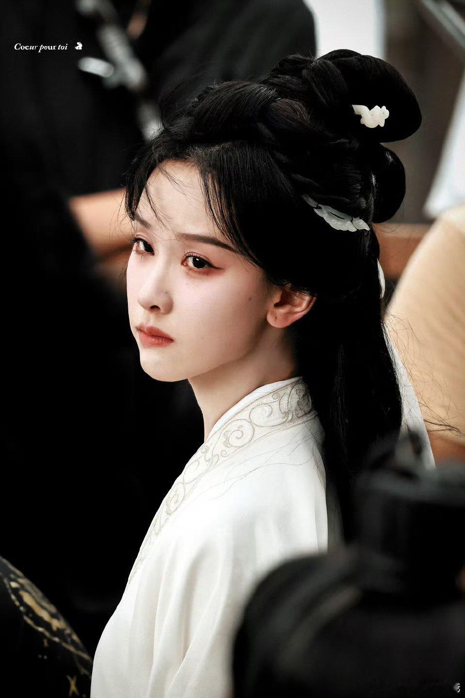 陈都灵翘楚楚朝好适合代将门虎女啊！翘楚什么时候抬上来，我想看了