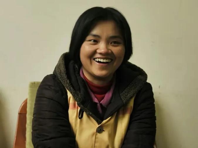 2011年，“云南土皇后”杨菊芬即将被执行死刑，面对死亡的她依旧云淡风轻，因为贩