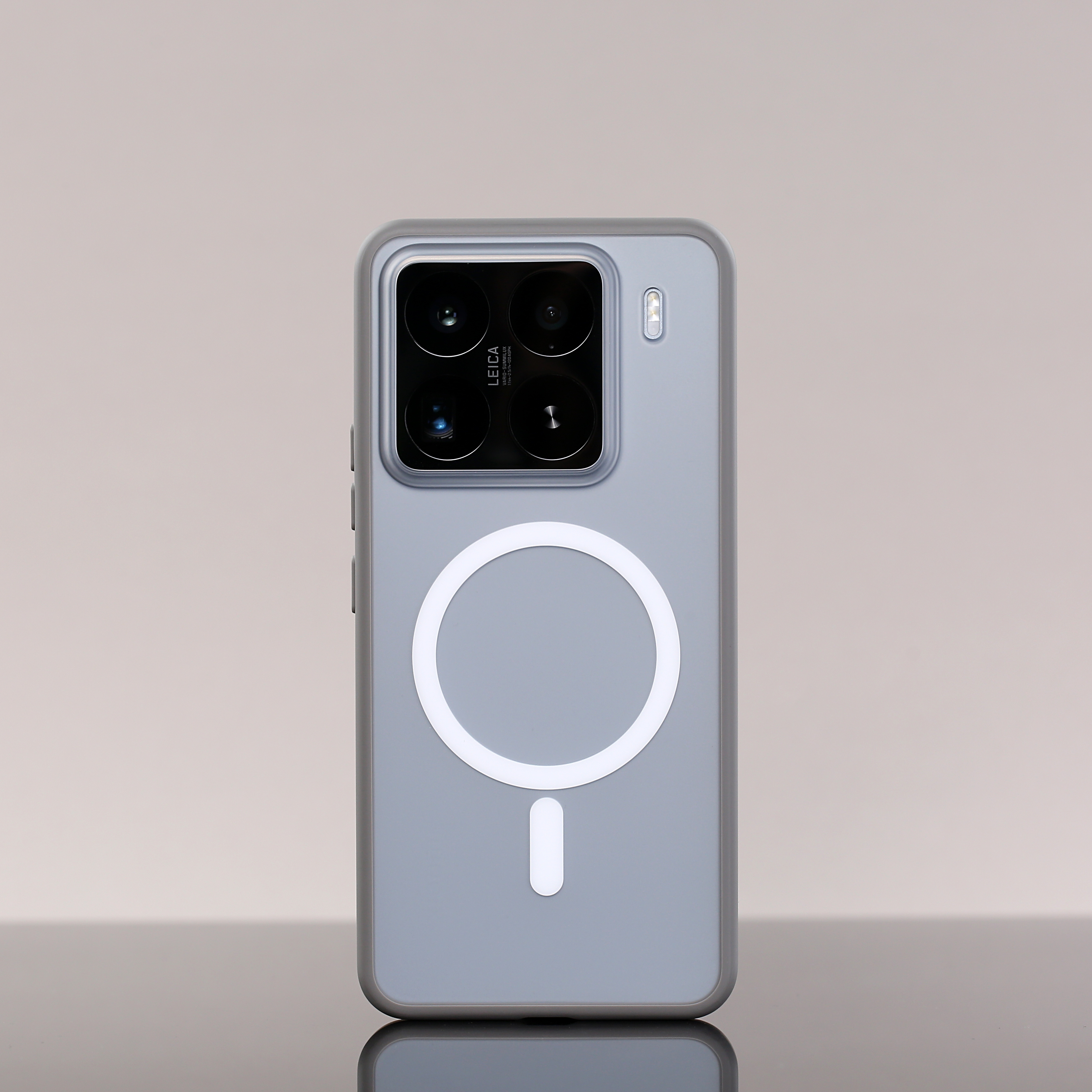 小米15Pro 013钛灰色磁吸下午三点上货[嘻嘻]黑色磁吸预计明天[求饶] 