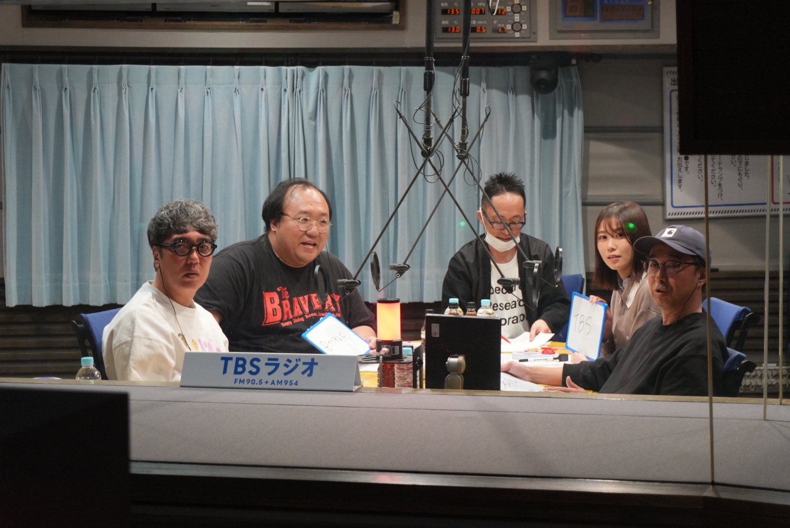 丹生明里　nibugram　meganebiiki