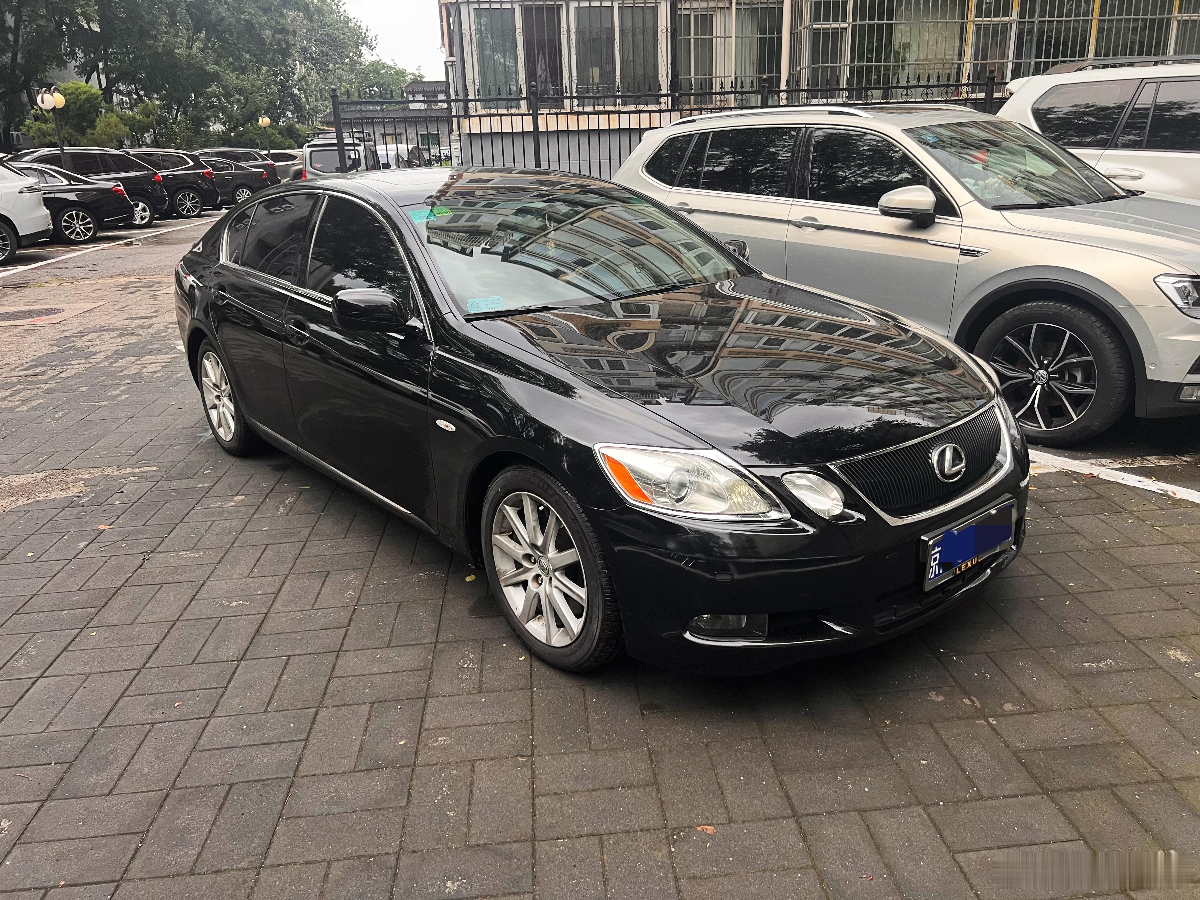 20岁5万公里的雷克萨斯GS300，好优雅，而且毫无岁月痕迹……妇科聊汽车常识 