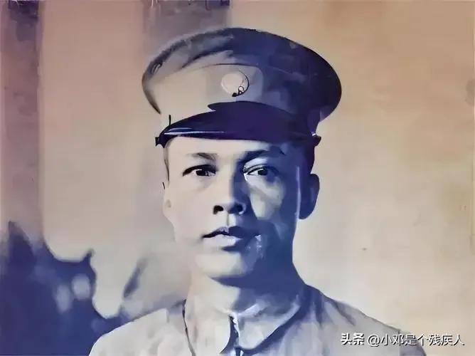 叶琪
叶琪（1893-1935），字翠微，广西容县（今容州镇大明村）人。1909