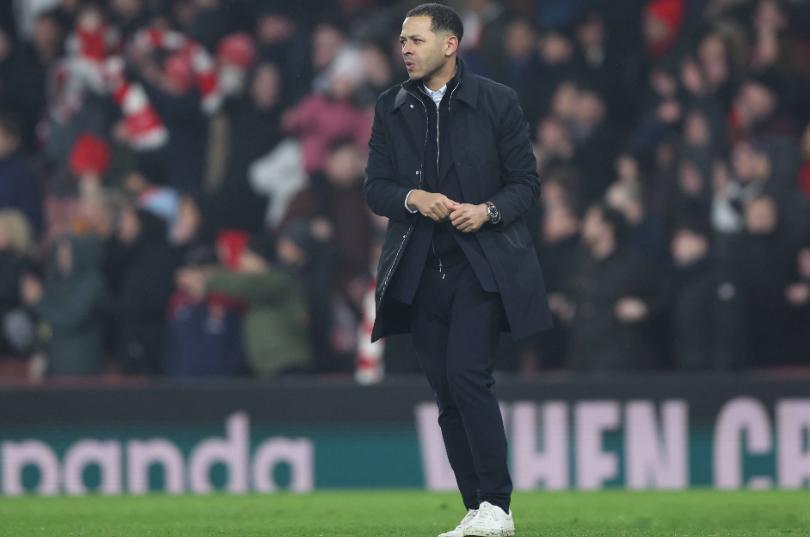 切尔西主教练罗塞尼尔在足总杯前接受采访，谈到了球队情况。罗塞尼尔说道：“托辛周三