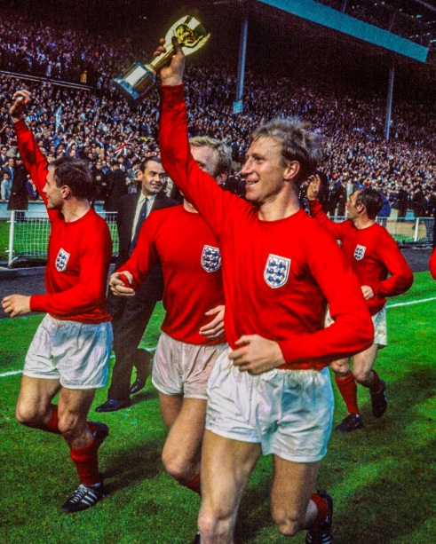 60年前的今天，英格兰赢得了FIFA世界杯！🏆这仍然是英格兰迄今为止赢得的唯一