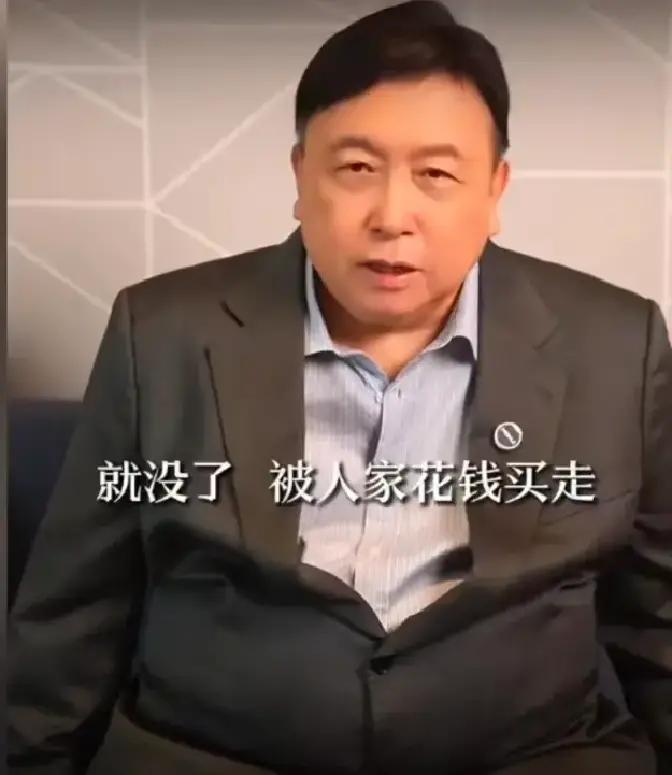 娱乐圈这潭水，最近搅得天翻地覆，几桩事一曝光，就让人直呼太荒唐。一个19岁小伙子